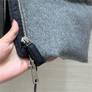 Жилет PRADA 158317