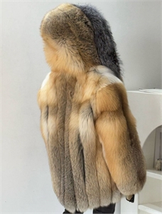 Шуба FENDI Лиса 158876 - фото 364869 Шуба FENDI Лиса 158876 - фото 364869