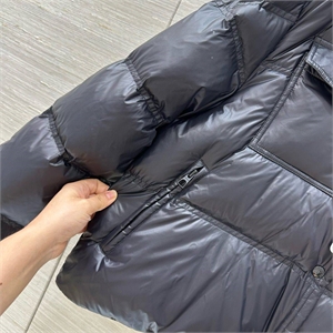 Куртка MONCLER 159473 - фото 368448 Куртка MONCLER 159473 - фото 368448