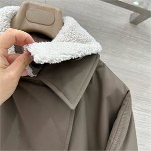 Куртка  BRUNELLO CUCINELLI 159563 - фото 369036 Куртка  BRUNELLO CUCINELLI 159563 - фото 369036