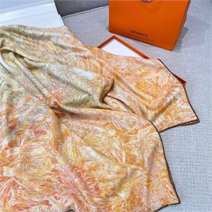 Платок HERMES 159662 - фото 369642 Платок HERMES 159662 - фото 369642