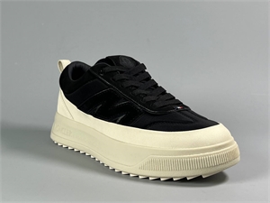 Кроссовки MONCLER 159779 - фото 370393 Кроссовки MONCLER 159779 - фото 370393