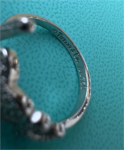 Кольцо Tiffany&Co LOVE 159929 - фото 371329 Кольцо Tiffany&Co LOVE 159929 - фото 371329