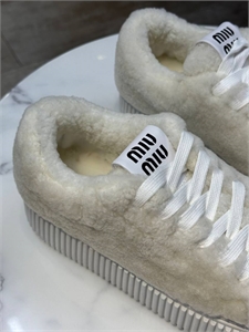 Кроссовки MIU MIU 160019 - фото 371859 Кроссовки MIU MIU 160019 - фото 371859