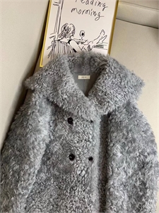 Дубленка CELINE 160216 - фото 373003 Дубленка CELINE 160216 - фото 373003