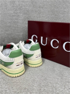 Кроссовки GUCCI 160745 - фото 376427 Кроссовки GUCCI 160745 - фото 376427