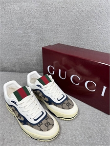 Кроссовки GUCCI 160746 - фото 376439 Кроссовки GUCCI 160746 - фото 376439