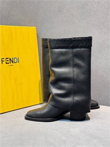 Сапоги FENDI 161011 - фото 377710 Сапоги FENDI 161011 - фото 377710