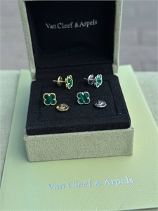 Серьги Van Cleef Серебро 925 п 161225 - фото 379149 Серьги Van Cleef Серебро 925 п 161225 - фото 379149