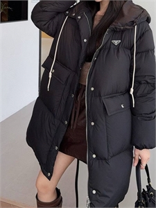 Пуховик PRADA 161582 - фото 381070 Пуховик PRADA 161582 - фото 381070