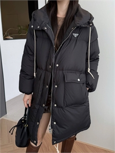 Пуховик PRADA 161582 - фото 381071 Пуховик PRADA 161582 - фото 381071