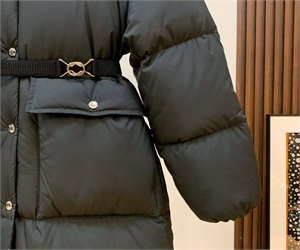 Пуховик PRADA 161582 - фото 381076 Пуховик PRADA 161582 - фото 381076