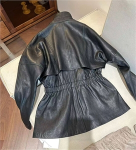 Куртка THE ROW 161899 - фото 382524 Куртка THE ROW 161899 - фото 382524