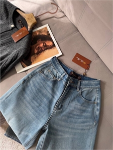 Джинсы LORO PIANA 161907 - фото 382593 Джинсы LORO PIANA 161907 - фото 382593