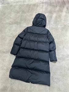 Плащ BRUNELLO CUCINELLI 161930 - фото 382769 Плащ BRUNELLO CUCINELLI 161930 - фото 382769