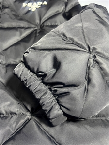 Плащ PRADA 161938 - фото 382843 Плащ PRADA 161938 - фото 382843