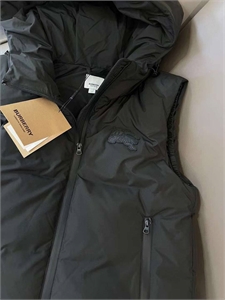 Жилет BRUNELLO CUCINELLI 161940 - фото 382859 Жилет BRUNELLO CUCINELLI 161940 - фото 382859