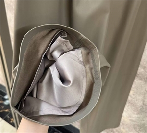 Брюки BRUNELLO CUCINELLI Кожа 161945 - фото 382908 Брюки BRUNELLO CUCINELLI Кожа 161945 - фото 382908