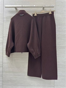 Костюм BRUNELLO CUCINELLI 162103 - фото 383974 Костюм BRUNELLO CUCINELLI 162103 - фото 383974