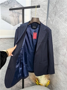 Костюм KITON 162128 - фото 384150 Костюм KITON 162128 - фото 384150