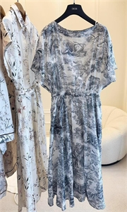 Платье DIOR 162332 - фото 385343 Платье DIOR 162332 - фото 385343