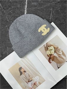 Шапка CHANEL 162337 - фото 385378 Шапка CHANEL 162337 - фото 385378