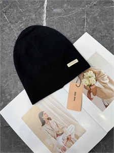 Шапка MIU MIU 162340