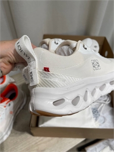 Кроссовки LOEWE 162366