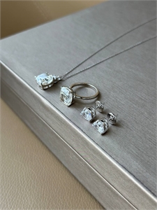 Серьги GRAFF 162391