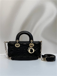 Сумка DIOR  26/13/6 см 162451