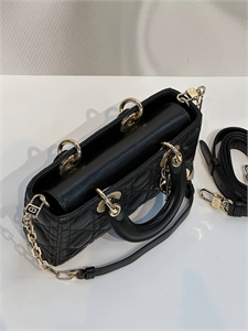 Сумка DIOR  26/13/6 см 162451