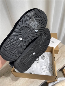 UGG 162555 - фото 386705