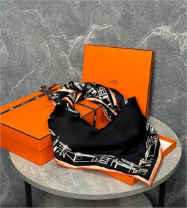 Платок HERMES 162810 - фото 388306