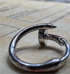 Серьги CARTIER 162834