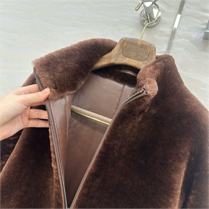 Бомбер MIU MIU 162989