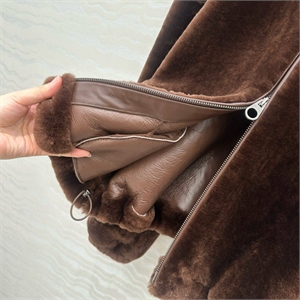 Бомбер MIU MIU 162989