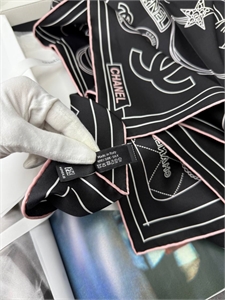 Платок CHANEL 163229 - фото 390535