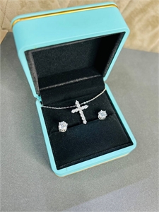 Крестик Tiffany&Co 163288