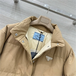 Пуховик PRADA 163346