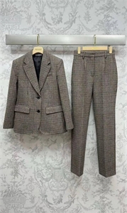 Костюм MIU MIU 163382