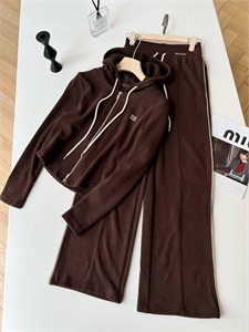 Костюм MIU MIU 163475