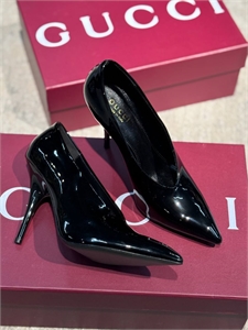 Туфли GUCCI 163632