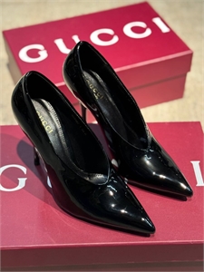 Туфли GUCCI 163632