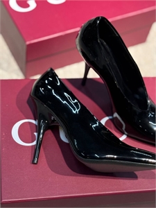 Туфли GUCCI 163632