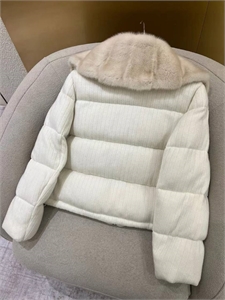 Куртка BRUNELLO CUCINELLI 163666 - фото 393609