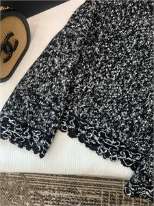 Костюм CHANEL 163670