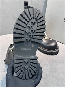 Ботинки BALENCIAGA 163713