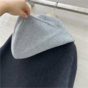 Пальто PRADA 163765