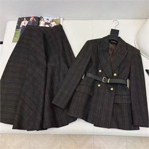 Костюм MIU MIU 163820