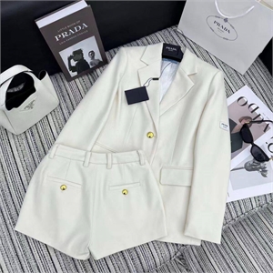 Костюм PRADA 163842